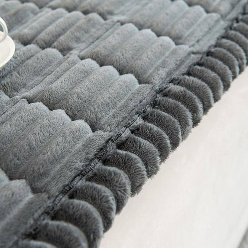 Plush Channel | Sofa Cover with Anti-Slip Backing for Cozy Pet Protection