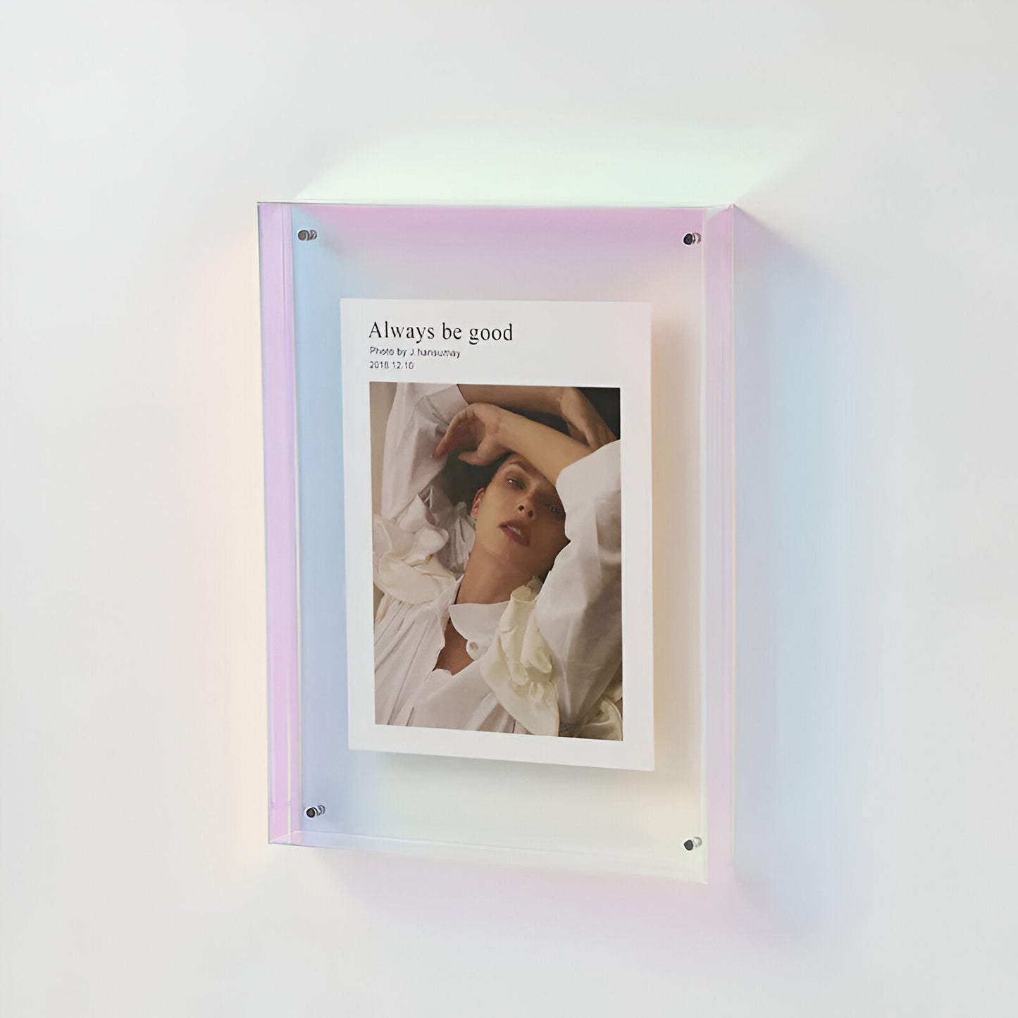Elegant Acrylic Picture Frame | Minimalist Design with Transparent Finish | Versatile Display for Cherished Memories