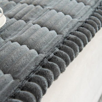 Plush Channel | Sofa Cover with Anti-Slip Backing for Cozy Pet Protection