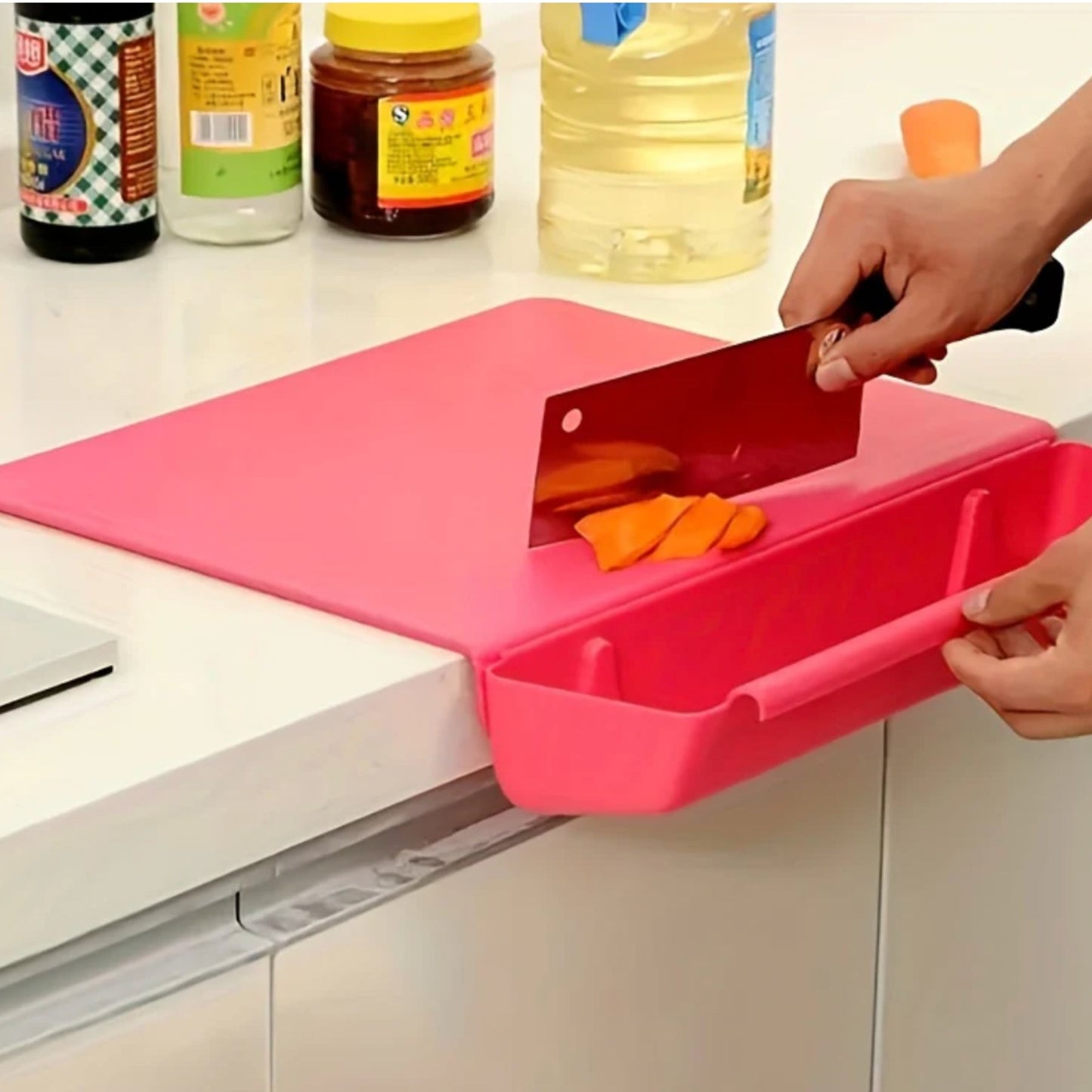 Smart Kitchen Collection | Plastic Cutting Board with Integrated Tray | Foldable Design for Easy Storage